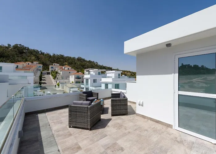 Green Bay Villas